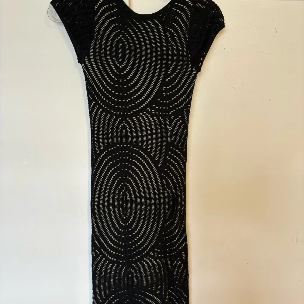 Black Patterned Bodycon Dress - Picture 3 of 4